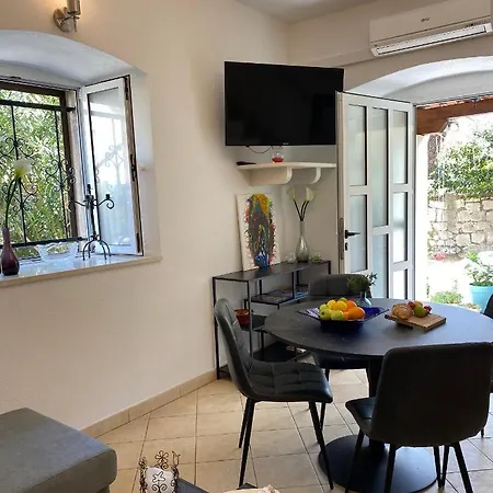 Mediterano - Center *